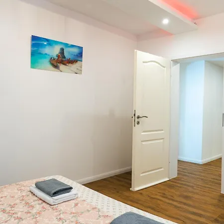 Apartment Naehe Rheinufer